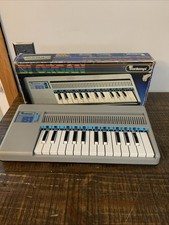 Bontempi B1 Electric Organ