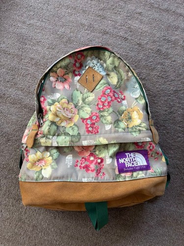 The north face purple - purple, label