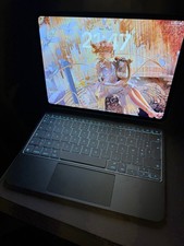 Apple Magic Keyboard pour IPad Pro 11 pouces (M4, MWR03F/A) en AZERTY.