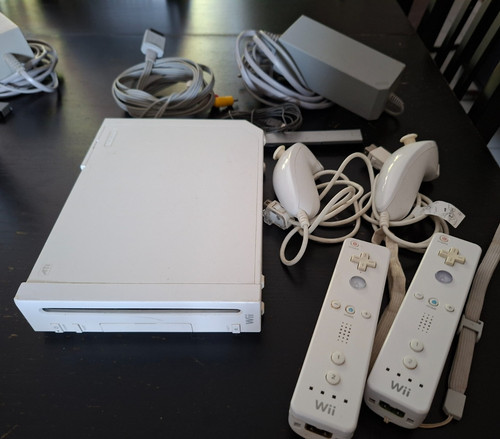 Console nintendo wii - nintendo,