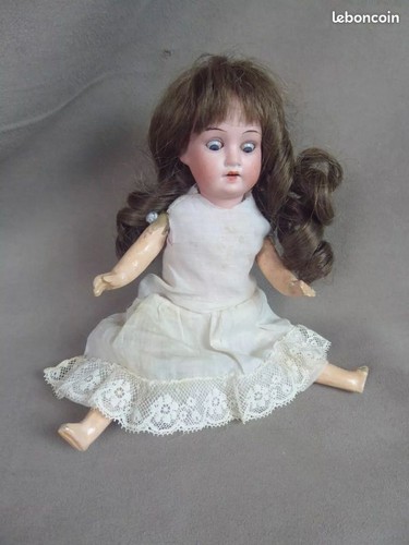 Petite poupée ancienne - poupÉe,