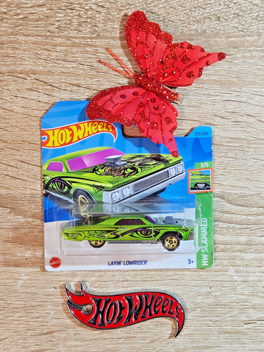Hot wheels layin lowrider - hot,