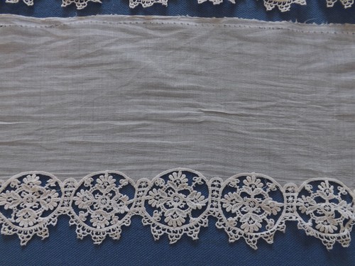 Dentelle guipure sur - sur, fine