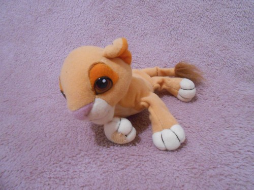 Doudou peluche disney kiara - doudou,