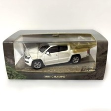 Minichamps Volkswagen Amarok 2009 796070