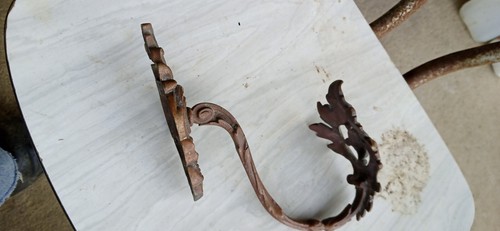 Splendide porte manteau - un,