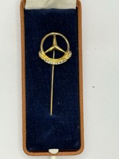 Automobilia : insigne Mercedes