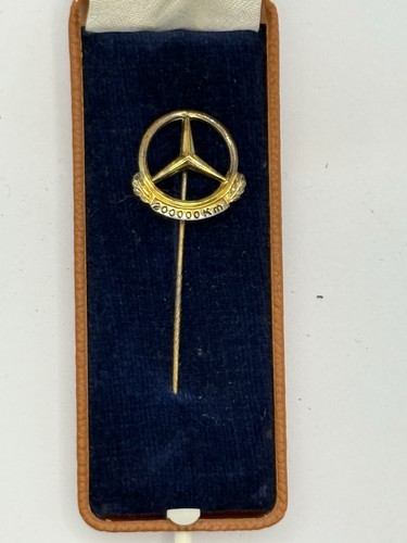 Automobilia insigne mercedes - insigne,