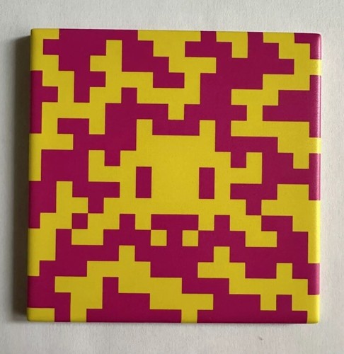 Invader camo space tile - camo,