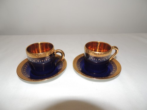 Anciennes tasses et - 2,