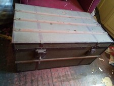 Grande malle ancienne fin 19e