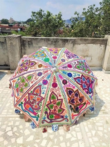 Parasol jardin brodé fait - parasol,