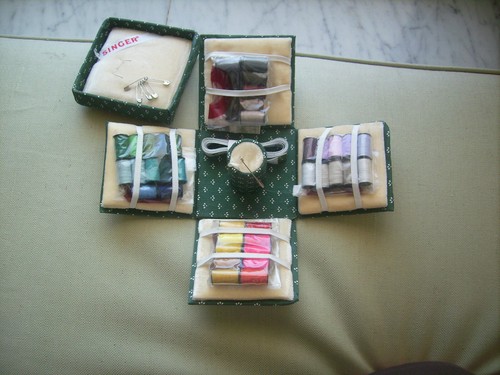 Singer sewing kit 2 - singer,