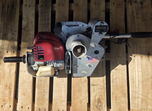 Valve boss model - model, 70