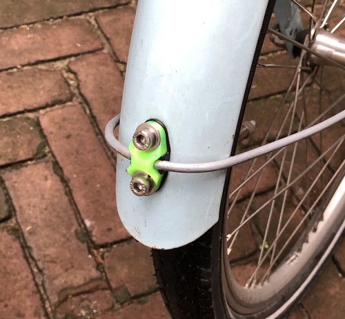 Gazelle clip fixation - gazelle,