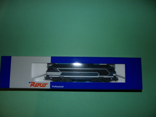 Roco locomotive diesel - *,