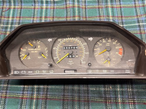 Mercedes w124 speedometer - mercedes,