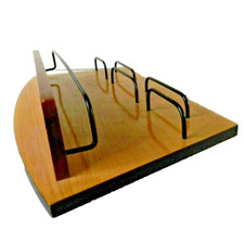 Ancienne étagère murale des