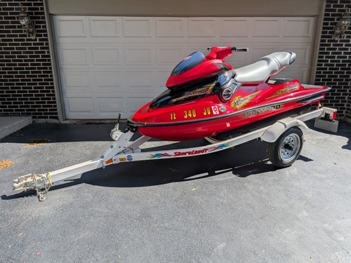 2003 sea doo jet ski - di,