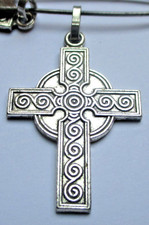Discreet Small Cross Pendant Fine Silver Color Elegant Vintage Jewelry 162