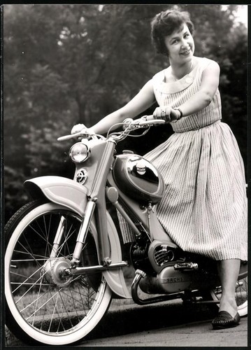 Photographie moto miele 98cc - photographie,