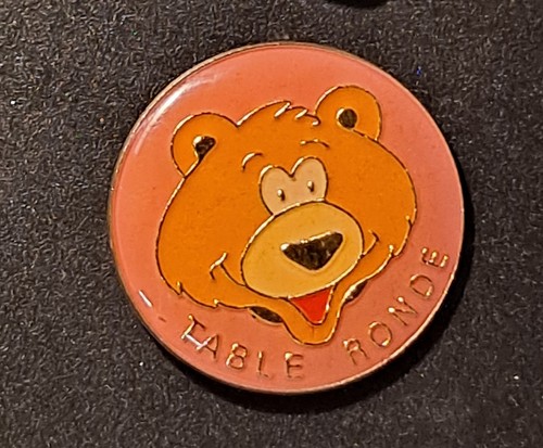 Pin table ronde - pin's,