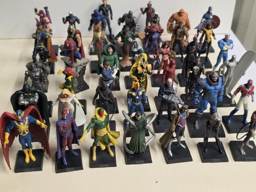 Lot figurines en plomb - en,