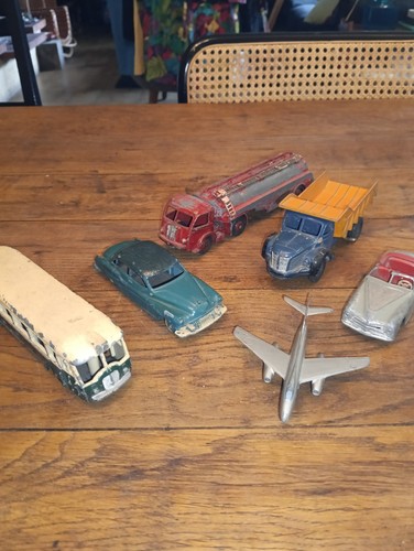 Lot dinky toys pour pièces - pour,