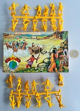 STARLUX plastique 24 COWBOYS