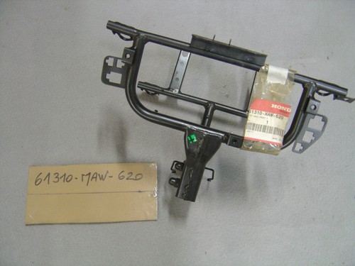 Support carénage pour