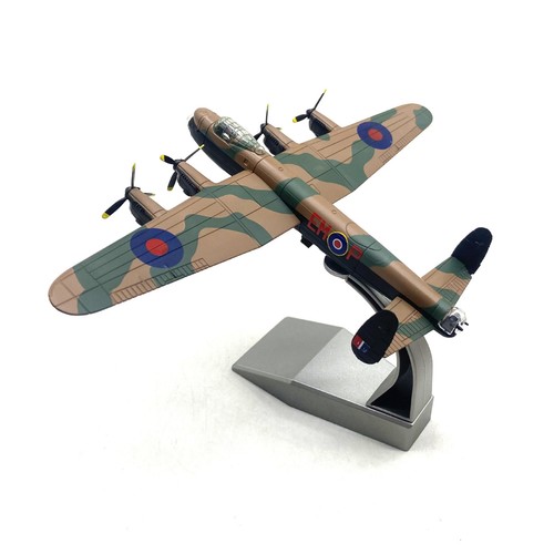 Maquette avion bombardier - maquette,