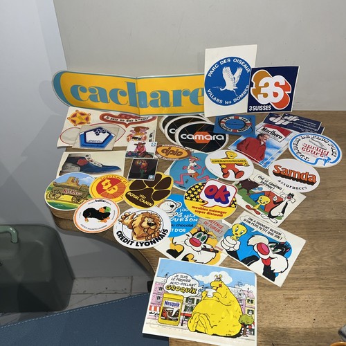 Lot autocollants stickers - 38,