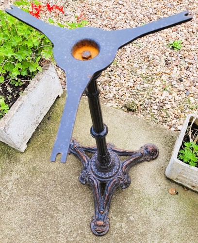 Piétement table jardin - piétement,