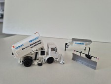Herpa 1/87 balayeuse + déneigeuse MB réf 140089