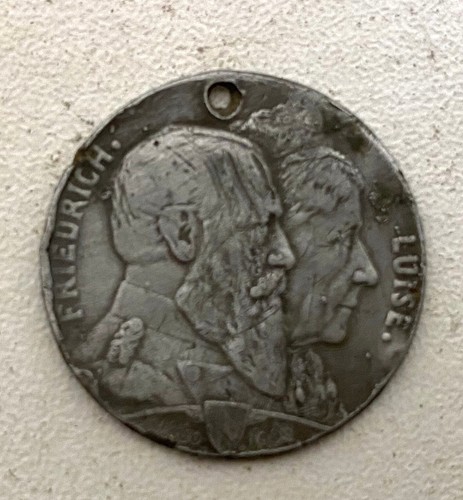 Ancienne médaille militaire - ancienne,