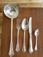 WMF SILVER METAL HOUSE IN ERCUIS WOODEN BOX 49 PIECES