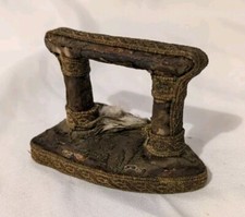 Ancien petit fer à repasser