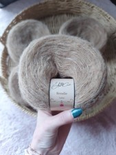 lot pelotes à tricoter laine