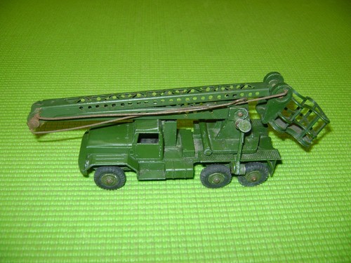 Dinky toys 667 missile - 667,