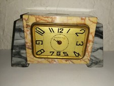 Ancien réveil pendulette en