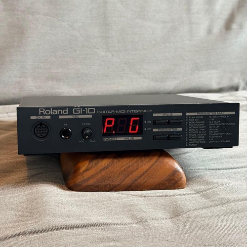 Interface midi guitare roland - midi,