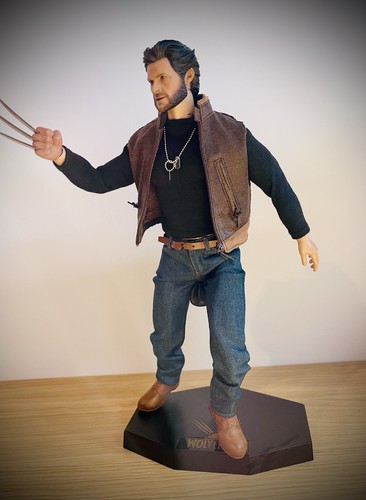 Hot toys marvel - toys,