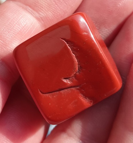 17gr 21x20x18mm jaspe rouge