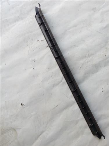 Baguette porte avant gauche - porte,