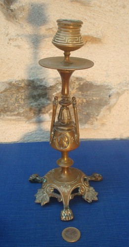 V68 bougeoir bronze - v68, ancien