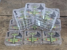 Lot De 18 Avion Militaire