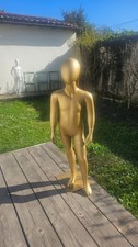 Mannequin enfant finition