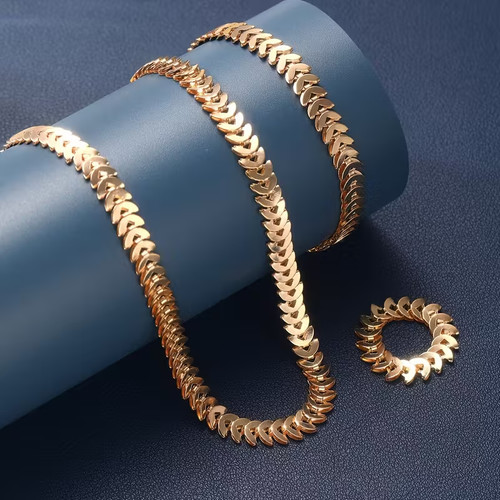 Ensemble bijoux pour - de,