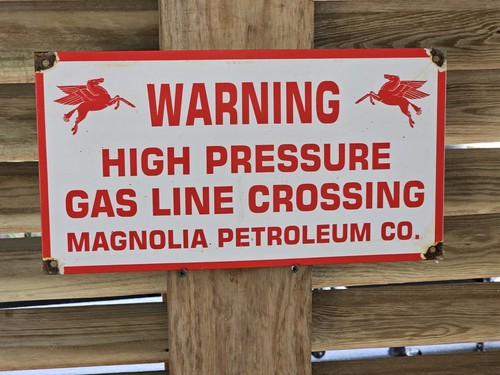 Large vintage mobiloil - large,