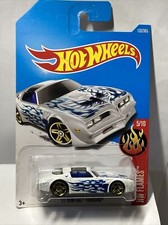 hot wheels 1/64 🇨🇵 1977